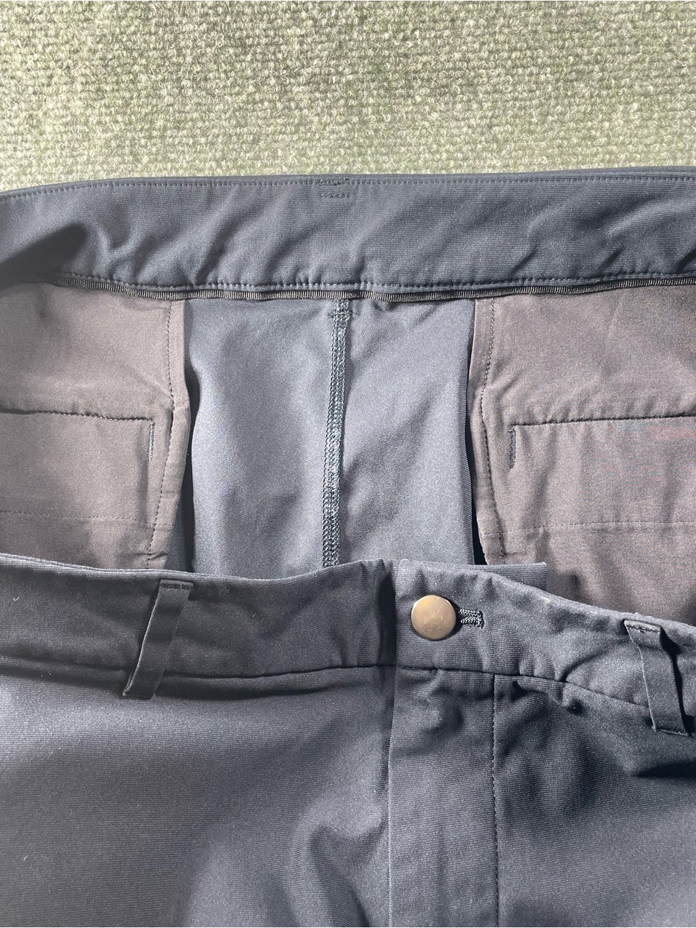 lululemon athletica Men's Navy ABC 5 pocket trouser - Picture 10 of 10